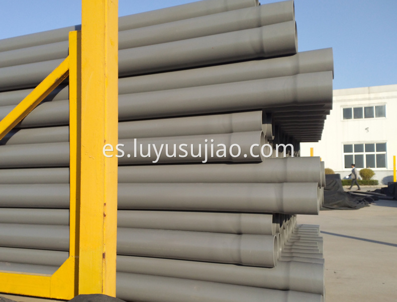PVC-U water supply pipes